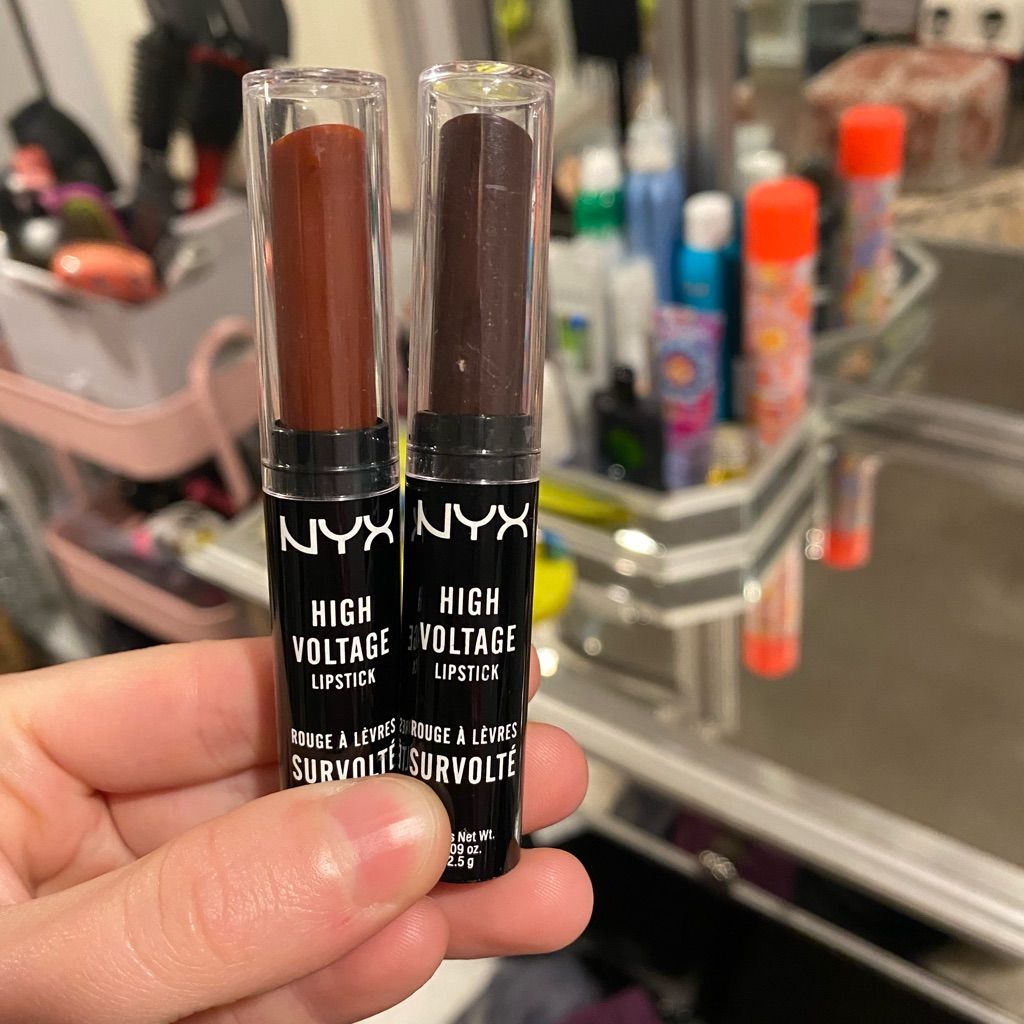 NYX High Voltage Lipstick Shade 01