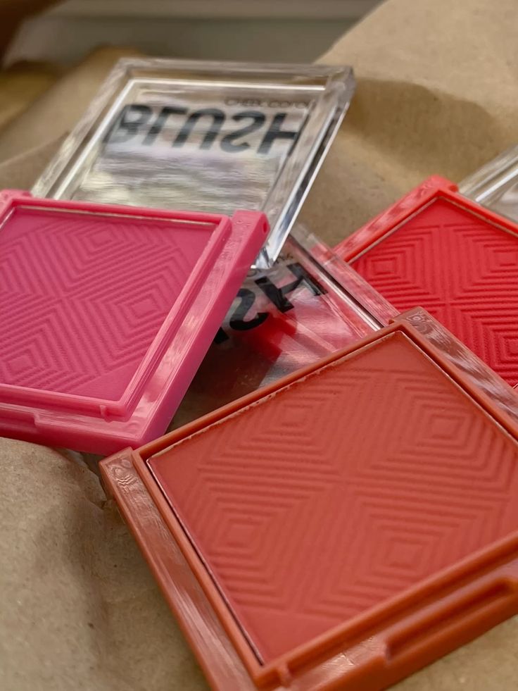 Lamel Blush Cheek Colour 405