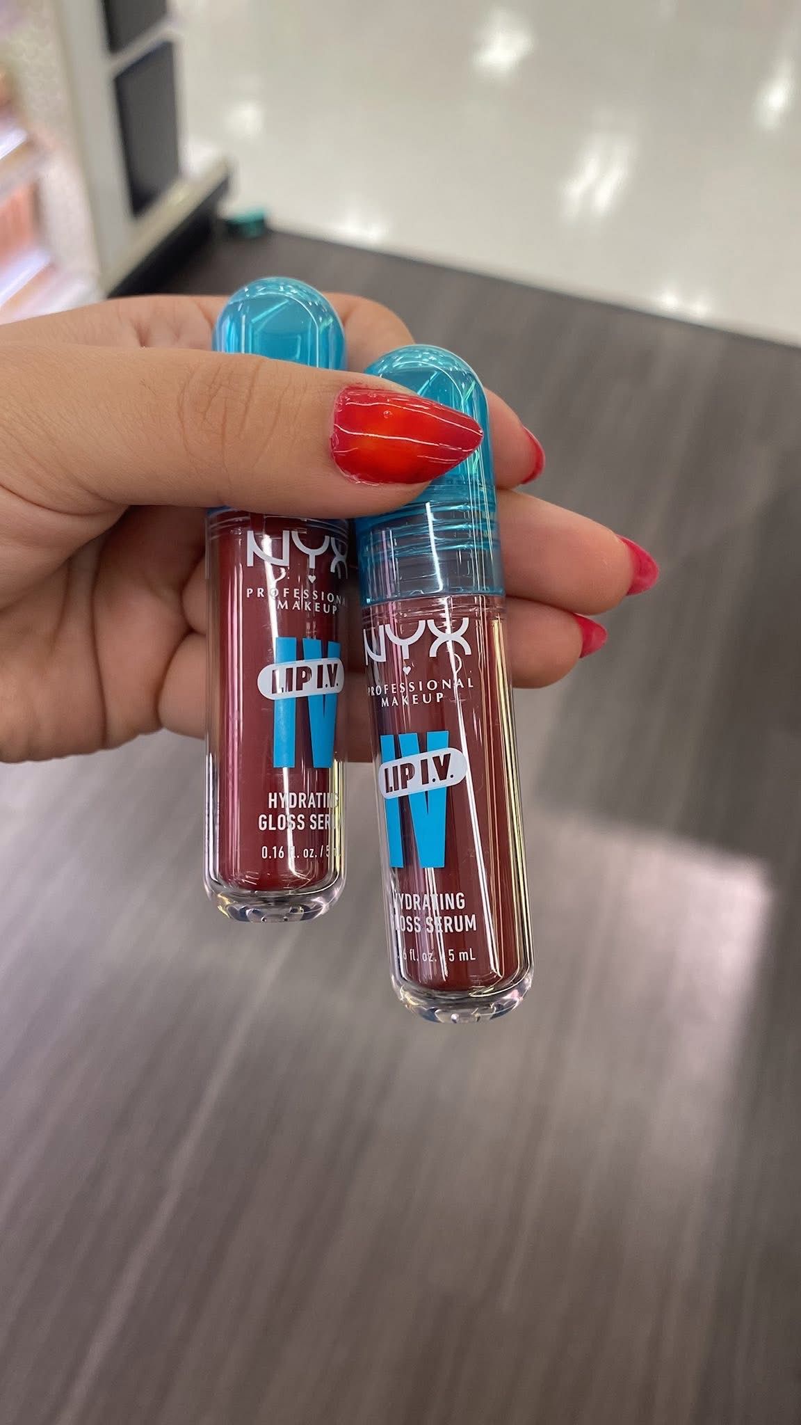 NYX Lip IV Hydrating Lip Gloss Stain